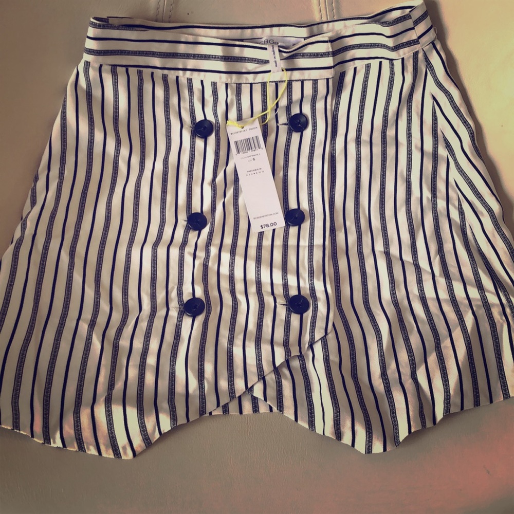 BCBGeneration tuxedo skirt